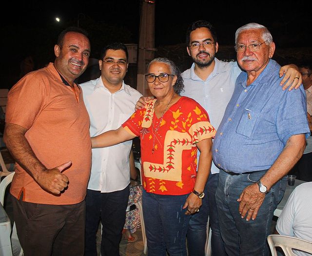 Davi E Raimund O Est O Na Rua Para Elei O De Jornal Do Cariri