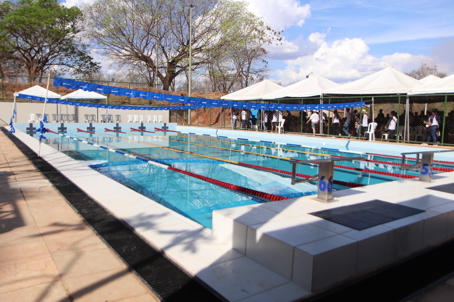 Juazeiro inaugura piscina semiolímpica no Parque Ecológico das Timbaúbas