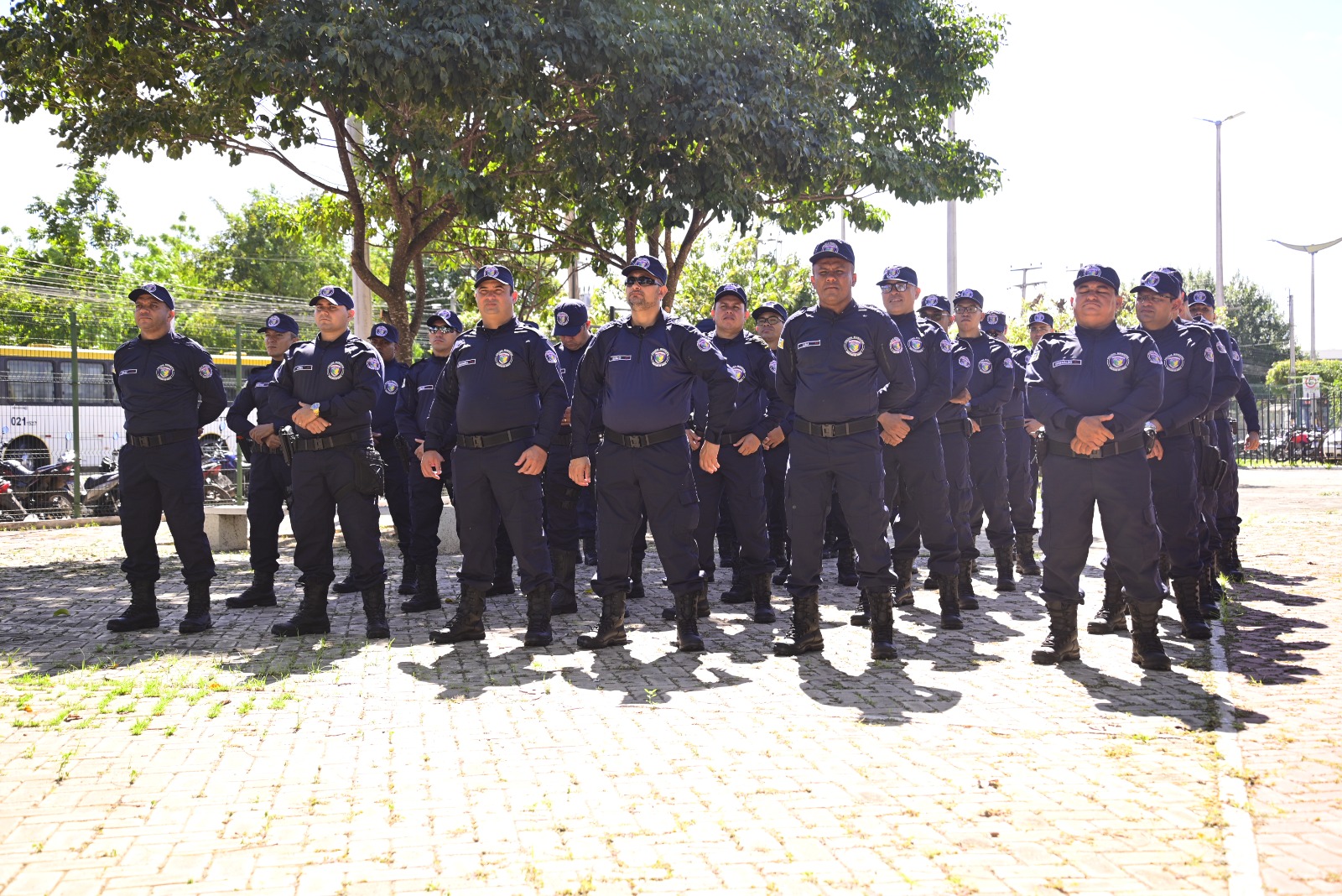 Guarda Civil de Juazeiro recebe novos fardamentos 