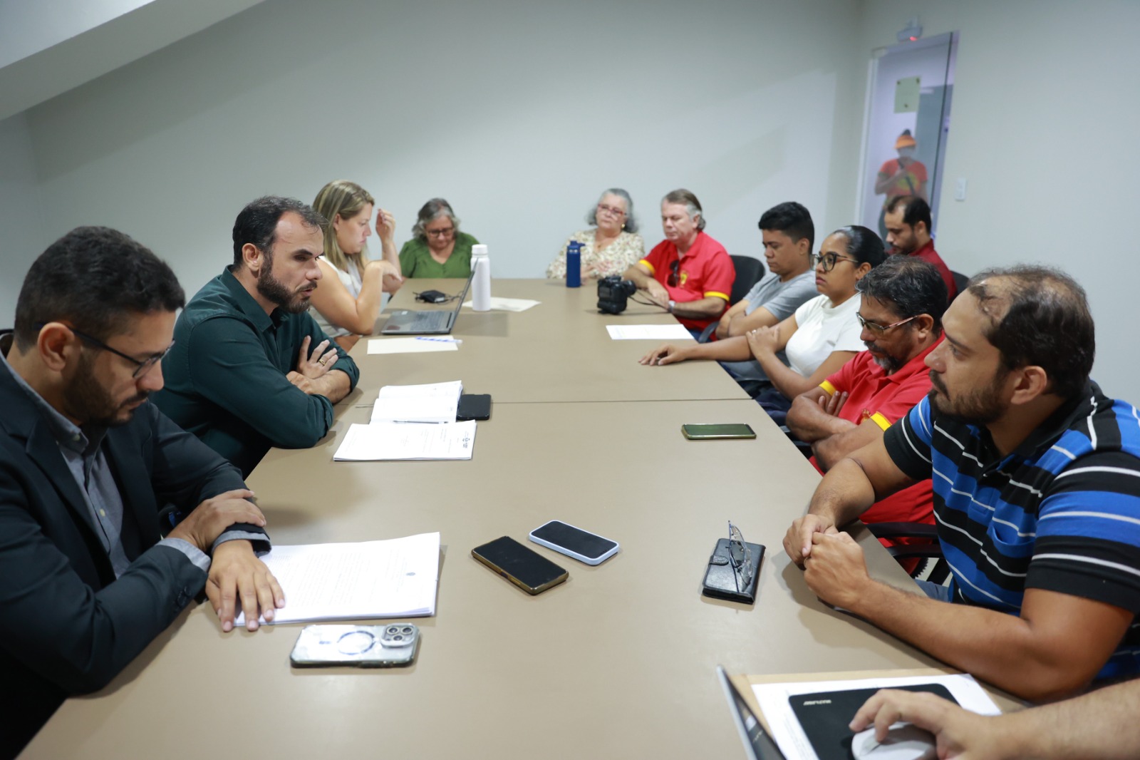 Prefeitura de Juazeiro e servidores fecham acordo para reajuste salarial 