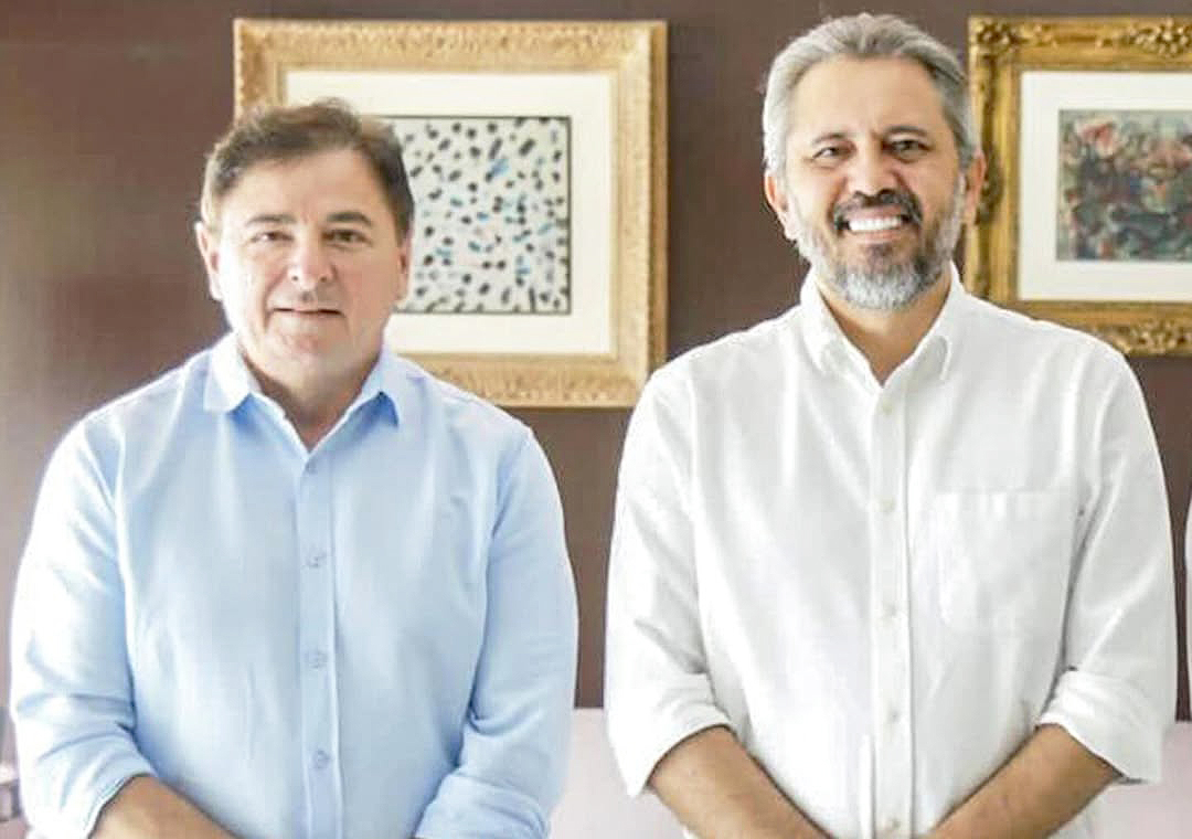 Elmano reforça articulação política com ex-prefeitos do Cariri