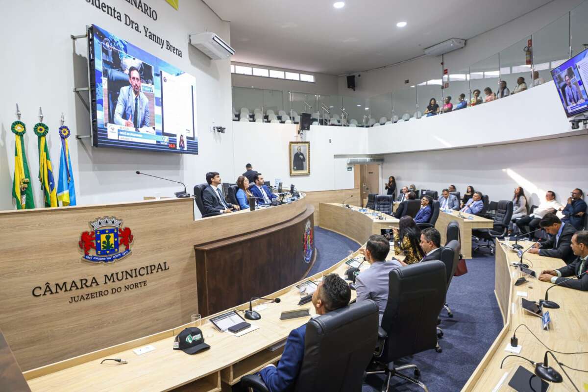 Câmara de Juazeiro aprova reajuste de 5,4% para professores