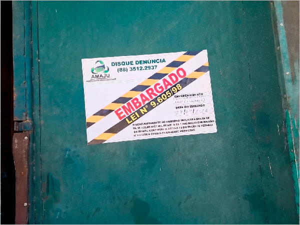 Setor de frigorífico é interditado em Juazeiro por emissão de odores