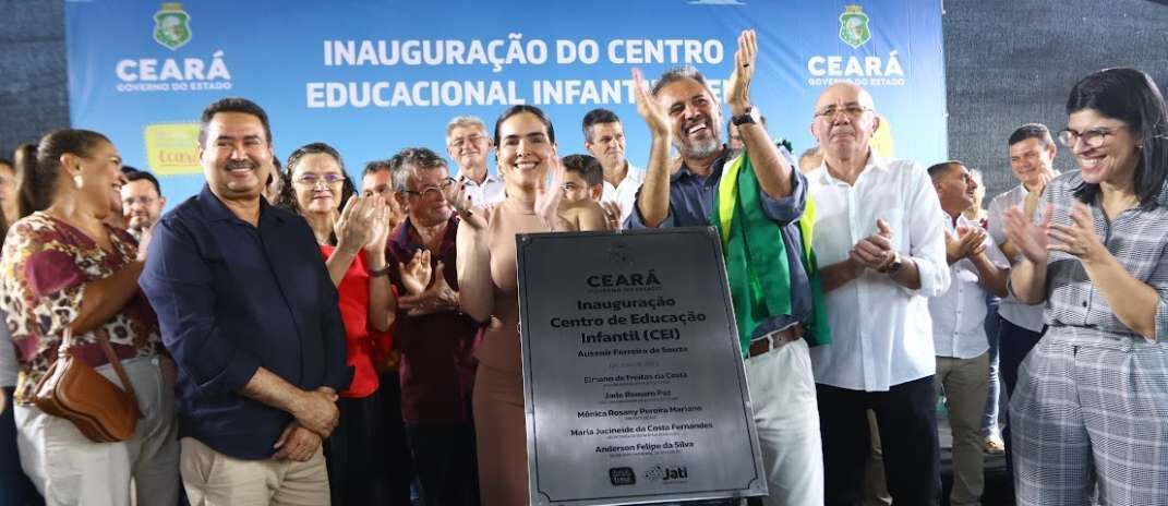 Elmano cumpre agenda no Cariri ao lado de prefeitos