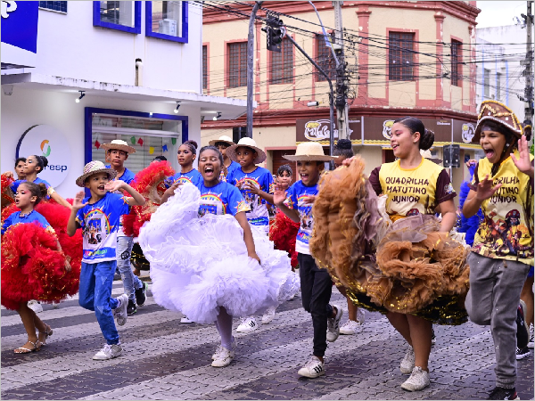 Cortejo Cultural reúne grupos de tradição nesta segunda-feira (15)