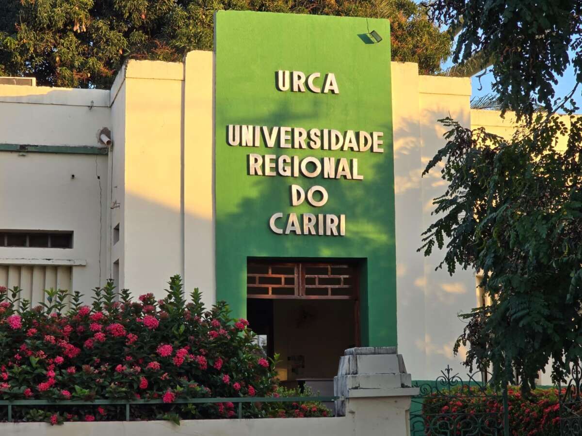 Urca anuncia abertura de inscrições para concurso de professor efetivo