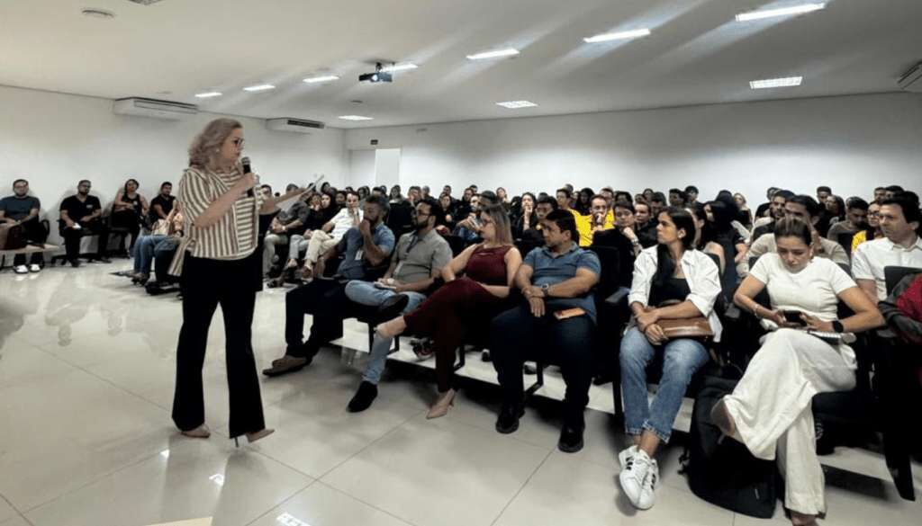 Decon firma acordo para regularizar academias de Juazeiro