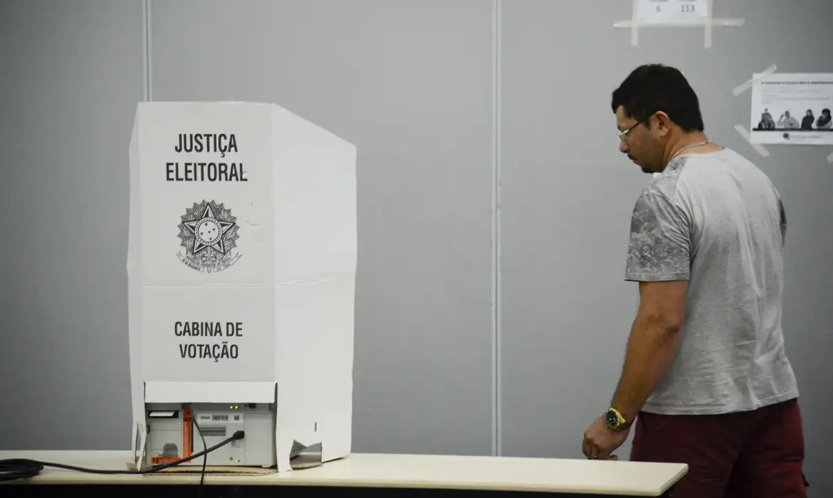 Juazeiro receberá palestra sobre democracia e eleições