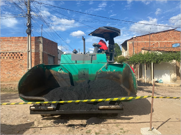 Quatro bairros de Juazeiro recebem obras de infraestrutura nesta semana; confira quais são