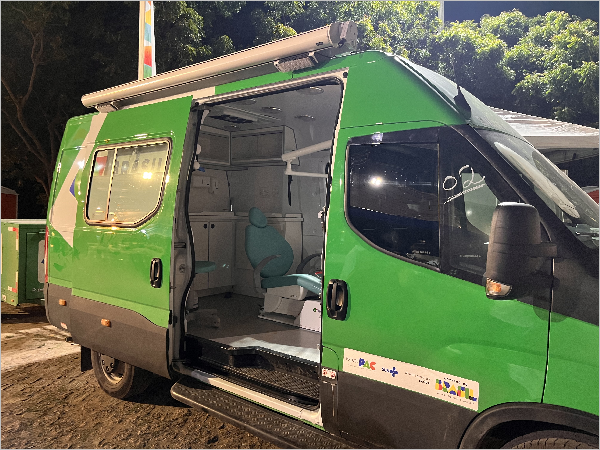 Crato recebe nova ambulância do SAMU e Unidade Odontológica Móvel