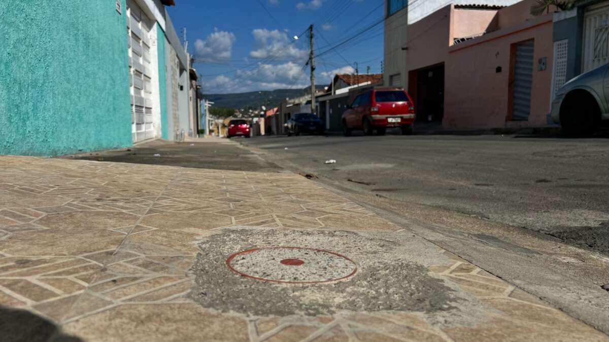 Expansão da rede de esgoto beneficia 2 mil moradores do bairro Novo Crato