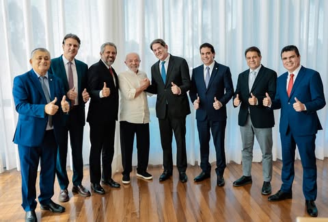 Elmano intensifica articulações para fechar chapa antes da convenção do PT