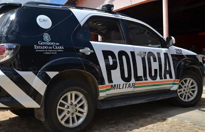 Polícia prende dois homens e apreende adolescente por tráfico em Porteiras