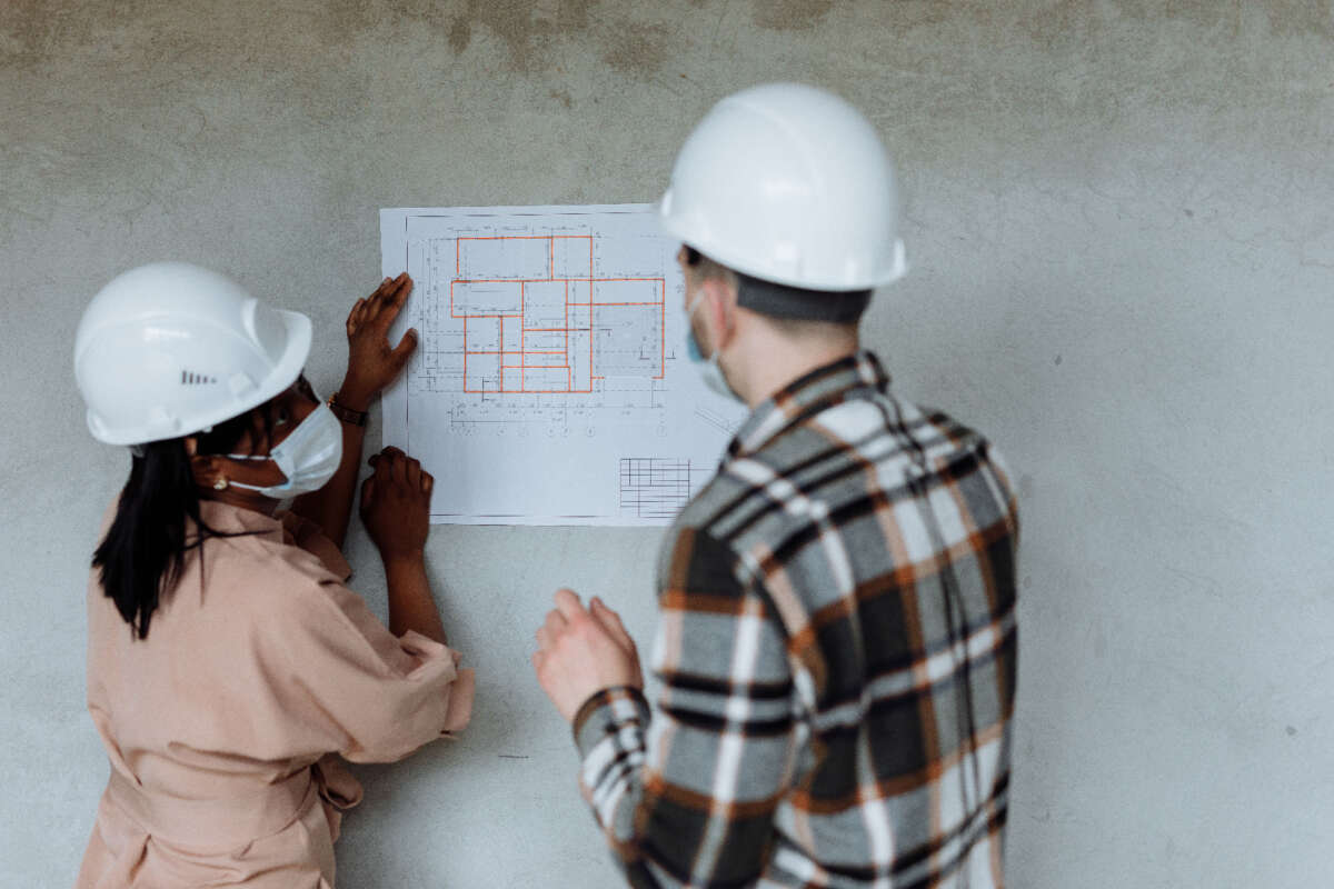 Falsos arquitetos são investigados após denúncias de problemas em obras