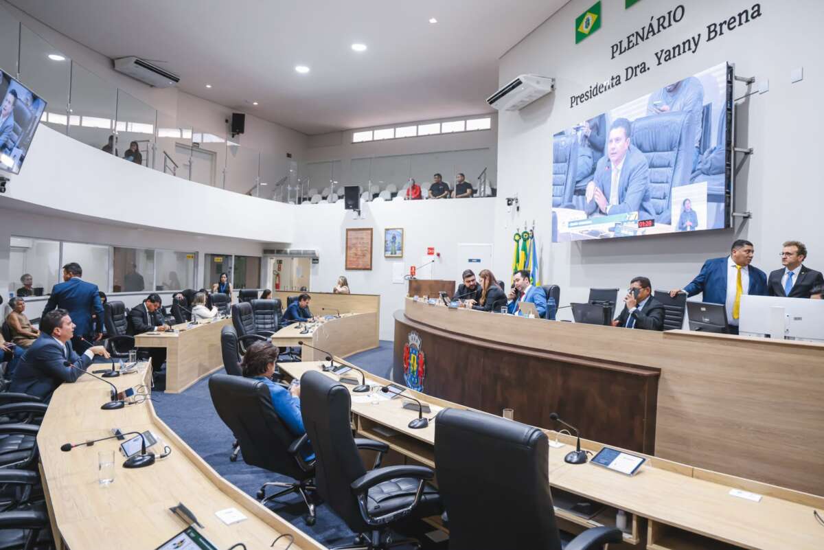 Campanha eleitoral altera comando das sessões na Câmara