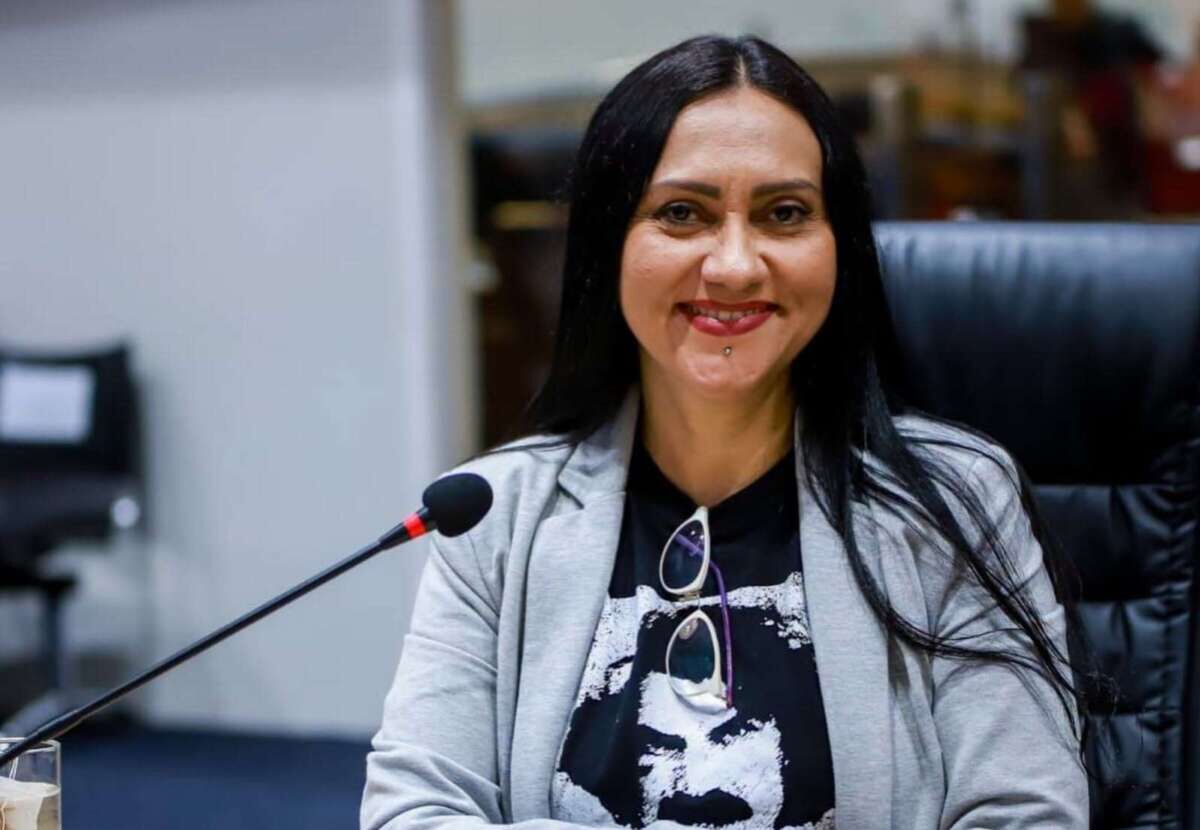Jacqueline Gouveia pede licença da Câmara para se dedicar à campanha