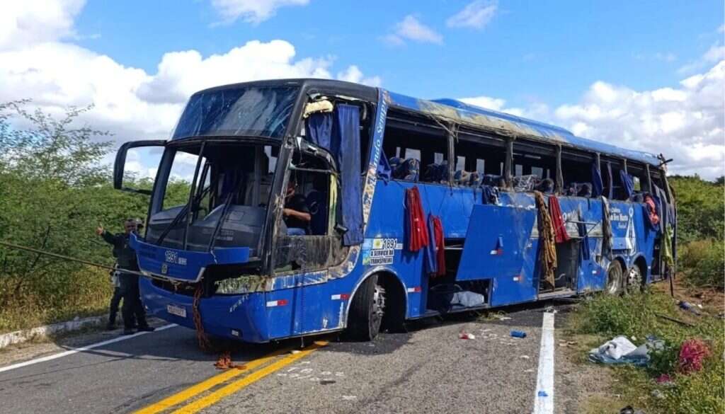 MP denuncia motorista por acidente que matou sete jovens do Basquete Juazeiro