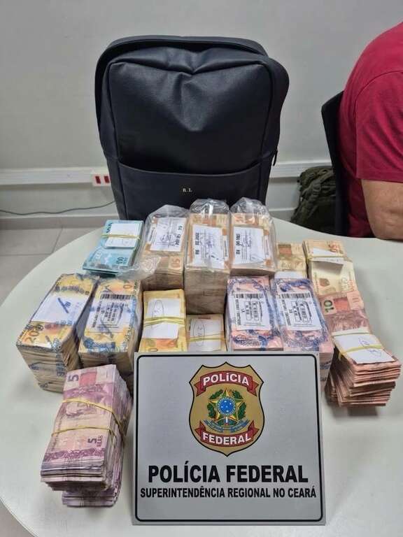 PF apreende R$ 120 mil em operação contra crimes eleitorais