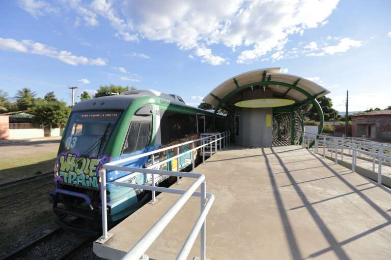 Eleitores terão transporte gratuito no VLT e ônibus neste domingo